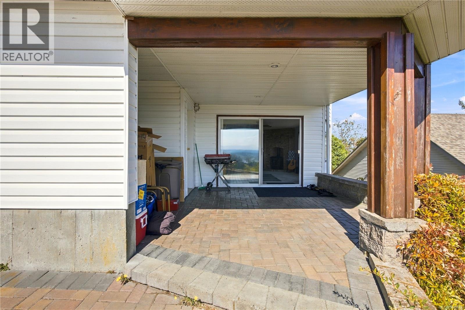 3665 Glen Oaks Dr - Image 39