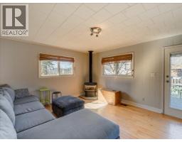 2243 First Avenue, Rossland, BC V0G1Y0 Photo 18