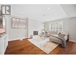Bedroom 2 - 2017 Lady Di Court Nw, Mississauga, ON L5K2N1 Photo 12