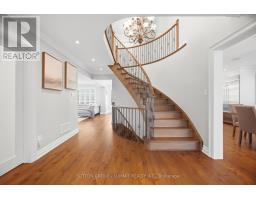 2017 Lady Di Court Nw, Mississauga, ON L5K2N1 Photo 17