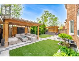 2017 Lady Di Court Nw, Mississauga, ON L5K2N1 Photo 35