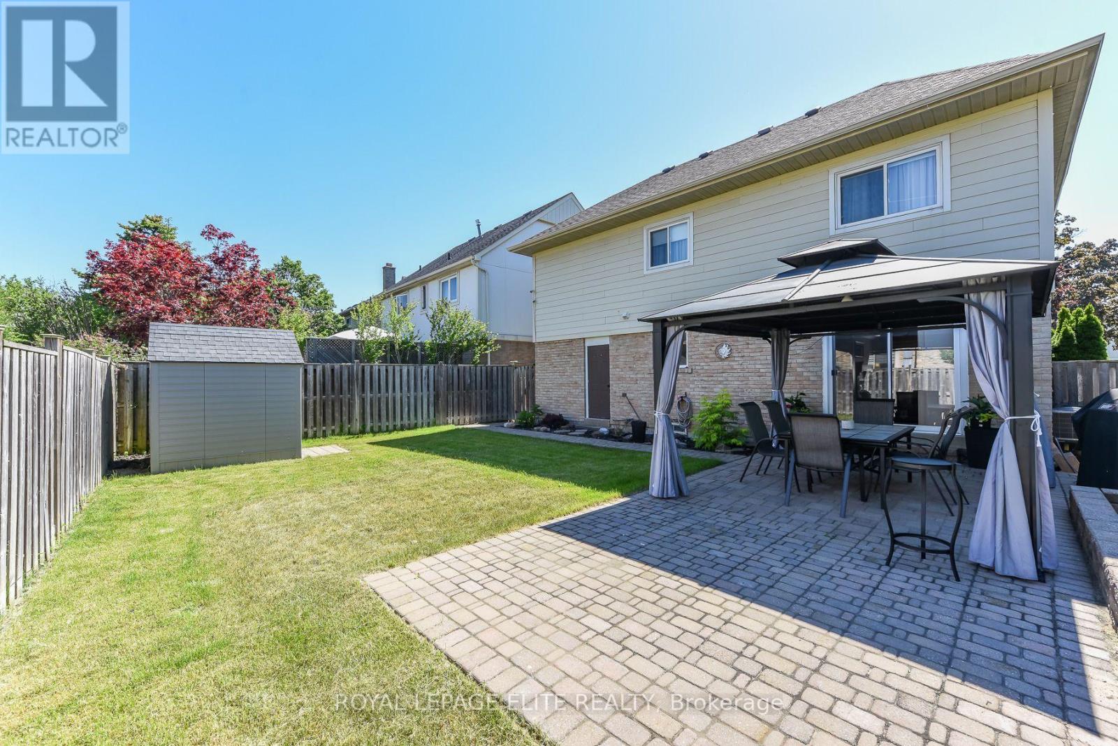 67 ELMBROOK CRESCENT E - 40
