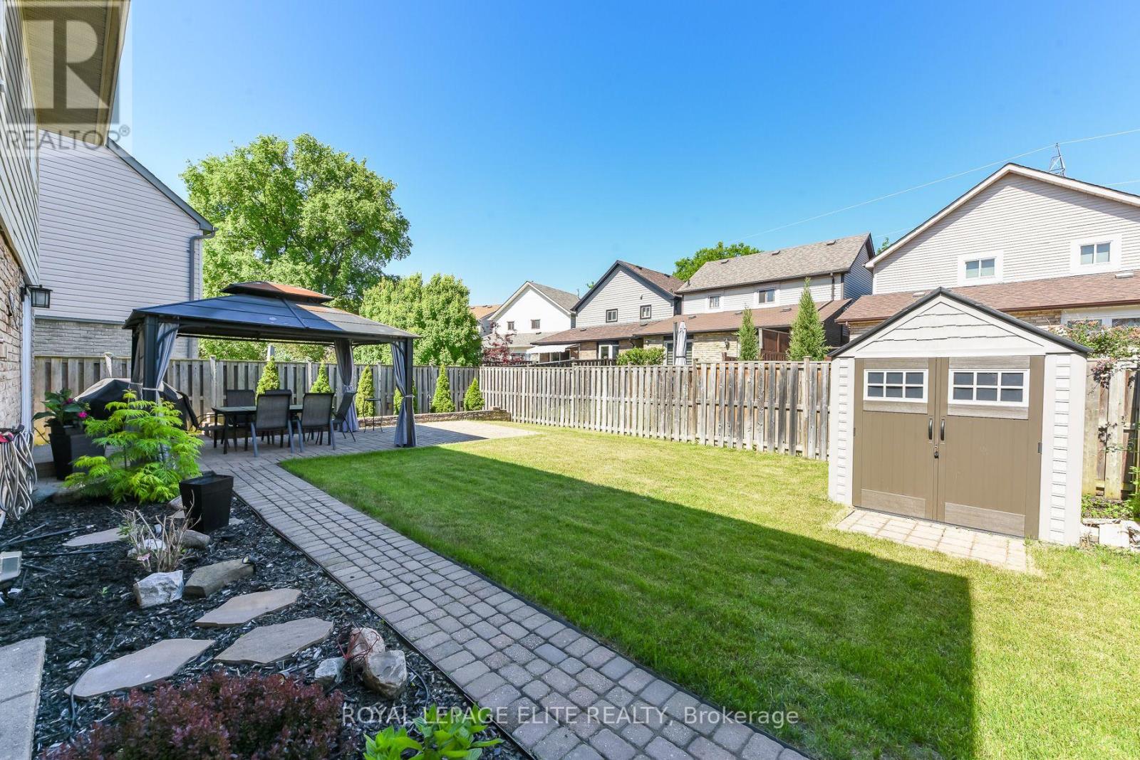 67 ELMBROOK CRESCENT E - 41