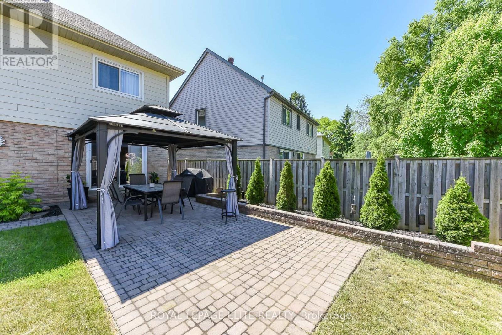 67 ELMBROOK CRESCENT E - 42
