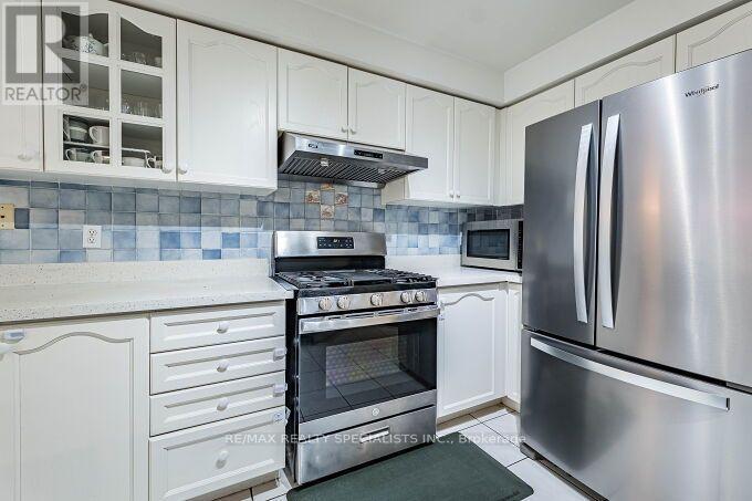 37 PEACHLEAF CRESCENT - 21