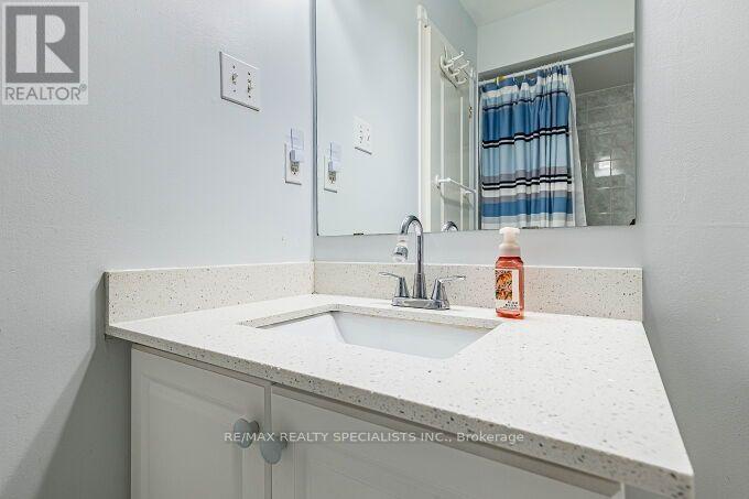 37 PEACHLEAF CRESCENT - 43
