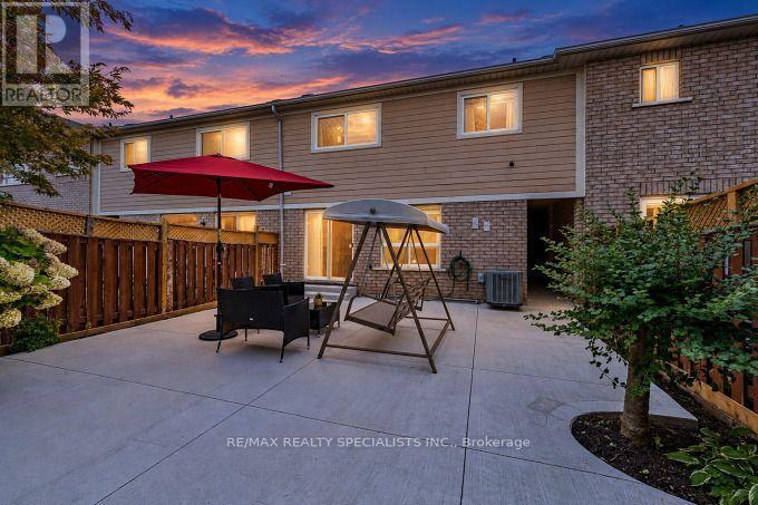37 PEACHLEAF CRESCENT - Image 48