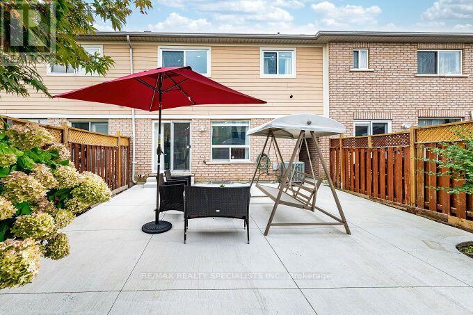 37 PEACHLEAF CRESCENT - 49