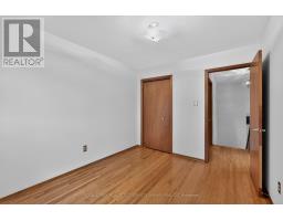 1633 Warren Drive, Mississauga, ON L4W2X1 Photo 13