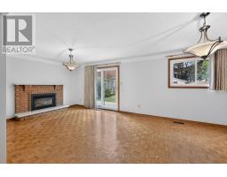 1633 Warren Drive, Mississauga, ON L4W2X1 Photo 16