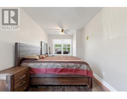 26 Sixteenth Street, Toronto, ON M8V3J8 Photo 13