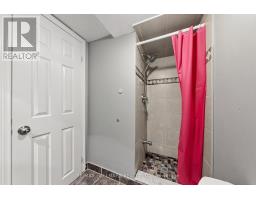 26 Sixteenth Street, Toronto, ON M8V3J8 Photo 24