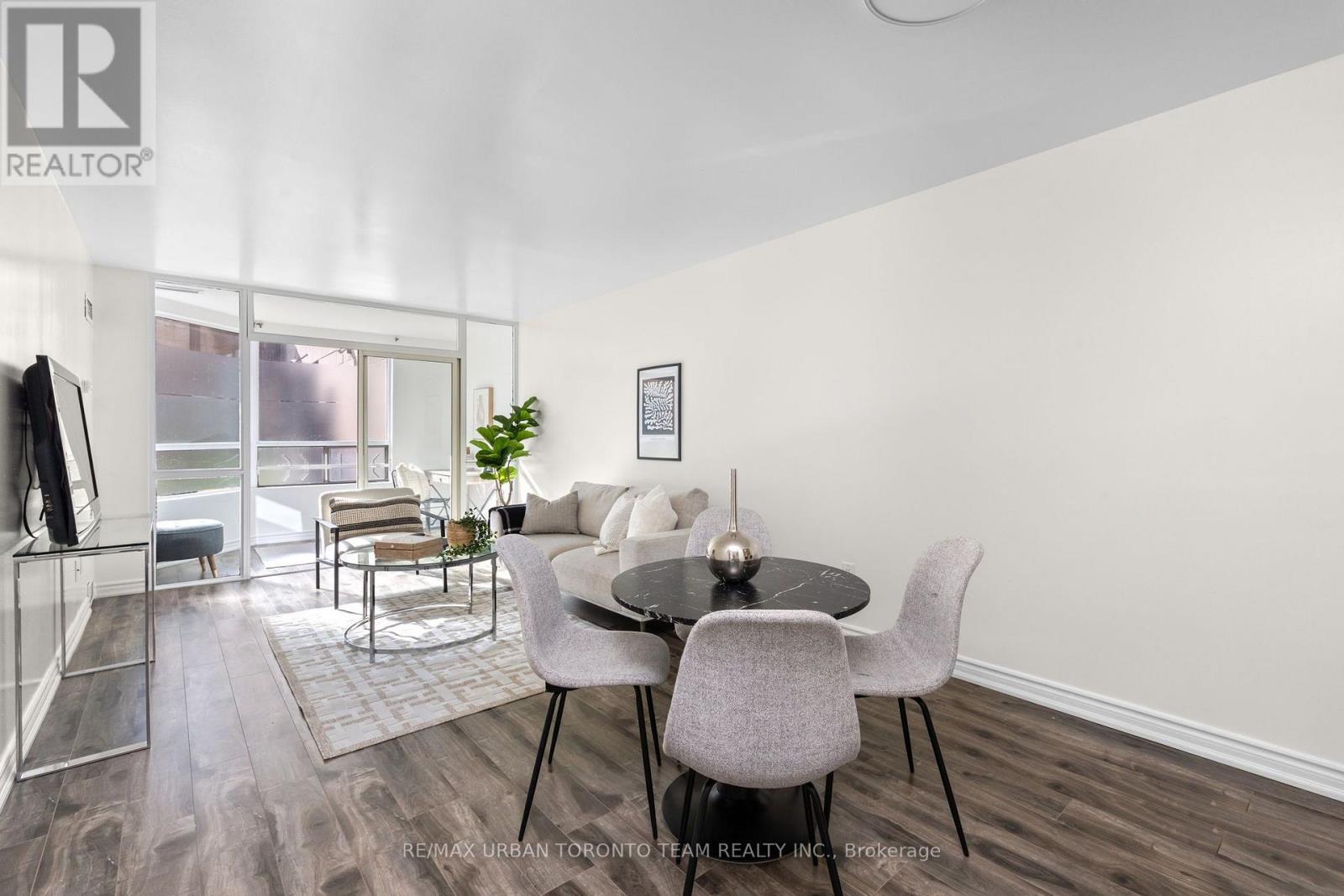 #005 1 HICKORY TREE ROAD - 1
