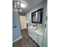 97 Chesley Avenue, London East, ON N5Z2C3 Photo 24