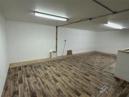 2 94 Industrial Road, Steinbach, MB R5G1W9 Photo 9