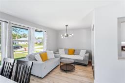 12 Richardson Avenue, Winnipeg, MB R2V2N2 Photo 9