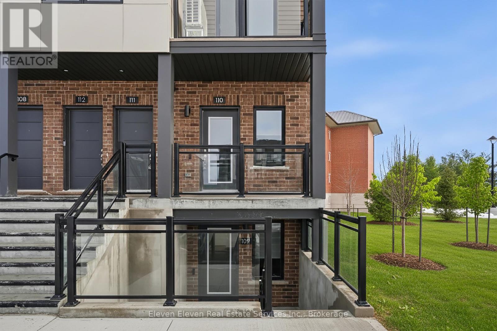 #55 331 CLAIR ROAD E - 1