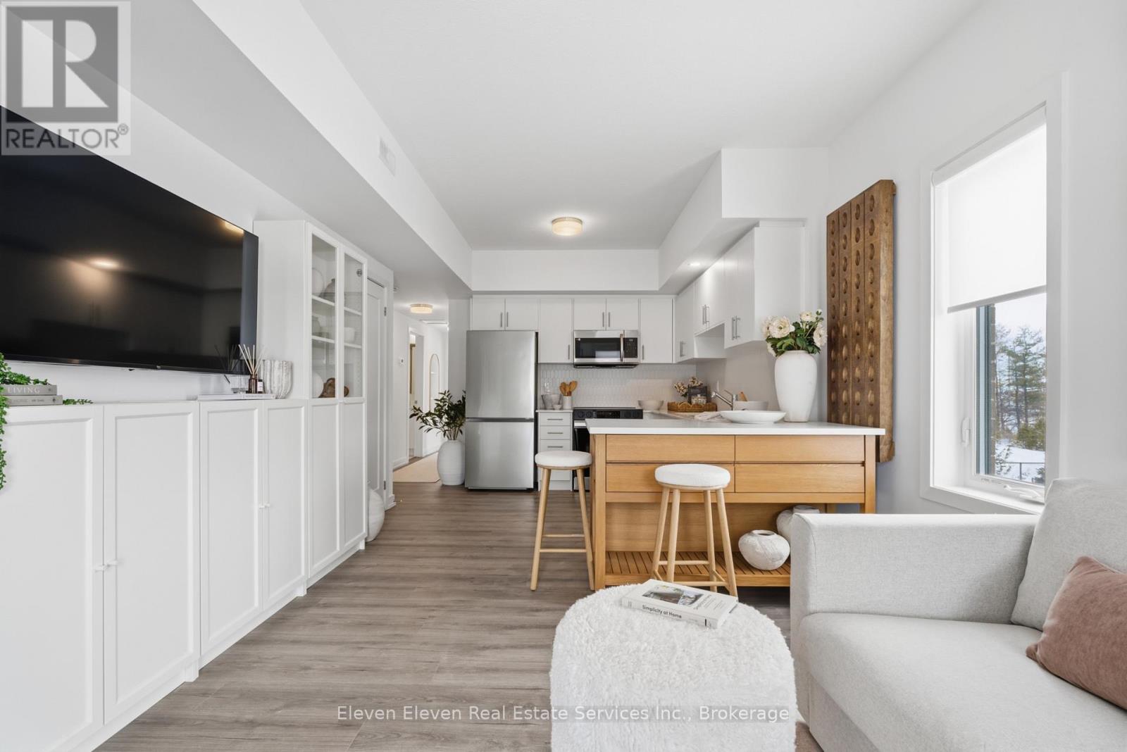 #55 331 CLAIR ROAD E - 9