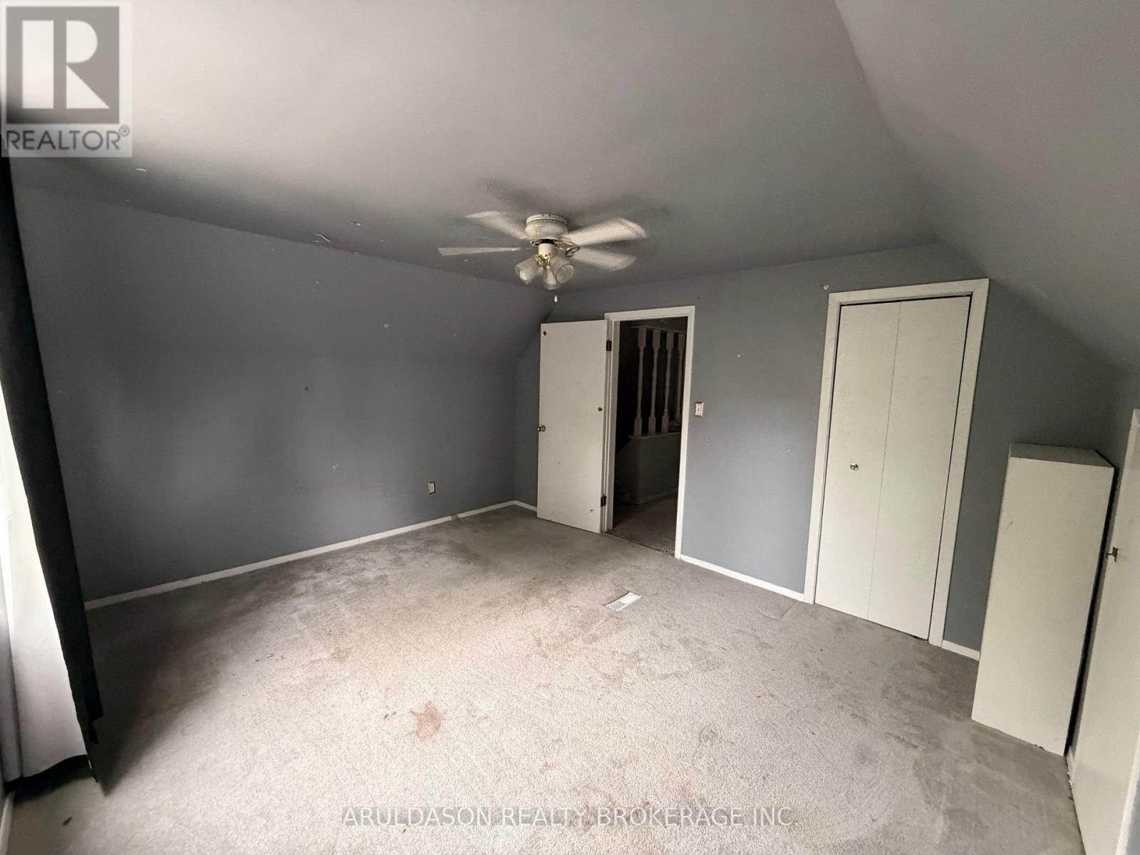 457 MONTCALM AVENUE - 11