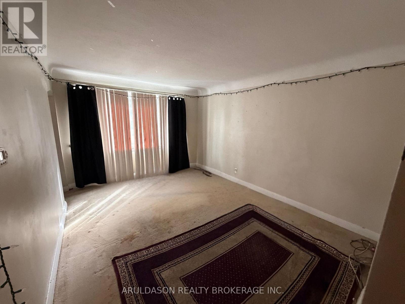 457 MONTCALM AVENUE - 5