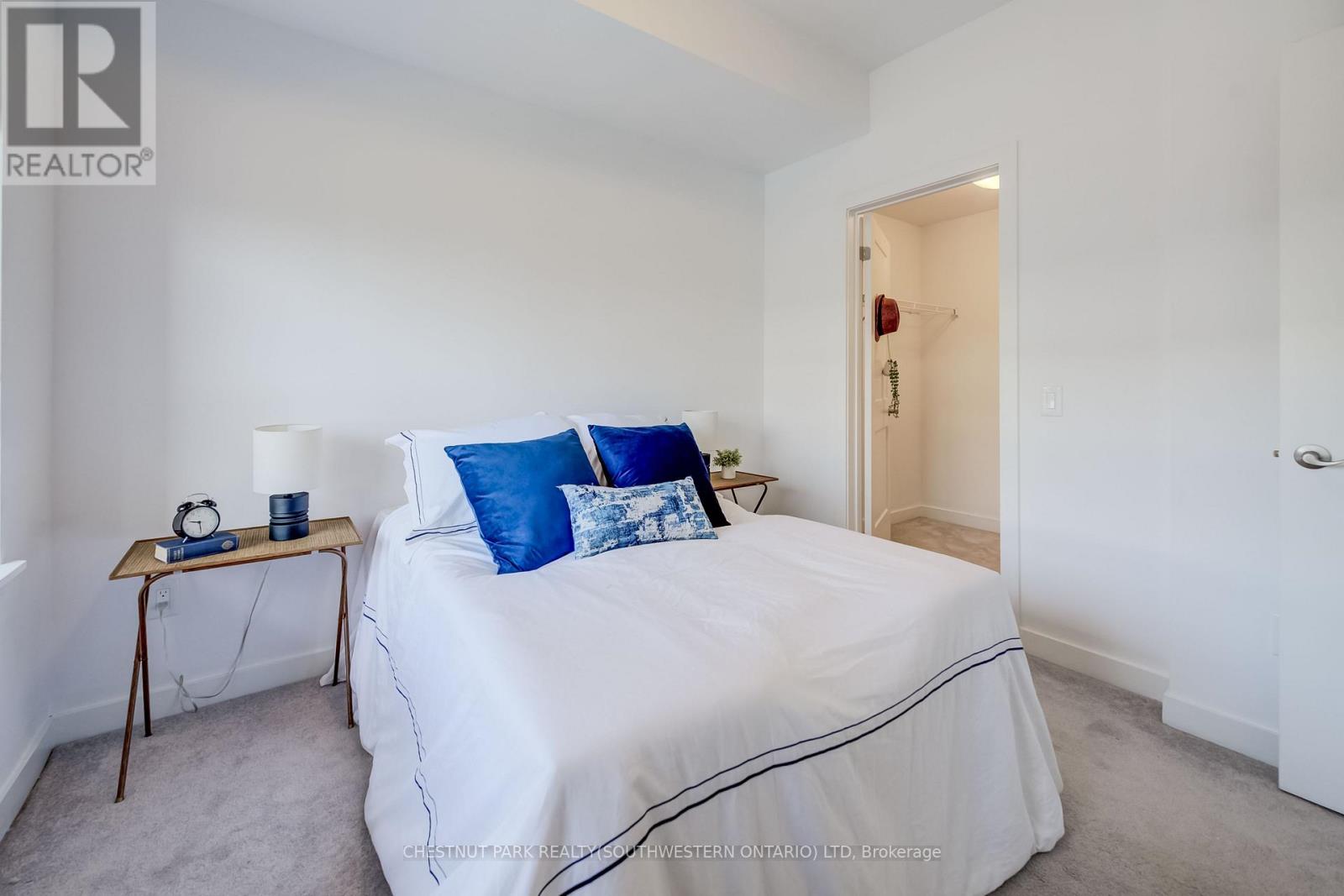 #510 247 NORTHFIELD DRIVE E - 14