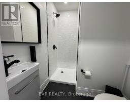 Office #2 - 156 Parkdale Avenue N, Hamilton, ON L8H5X2 Photo 9