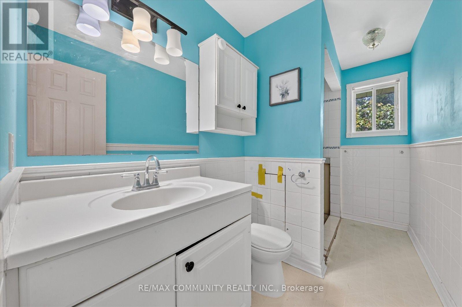 25 TANNER DRIVE - 21