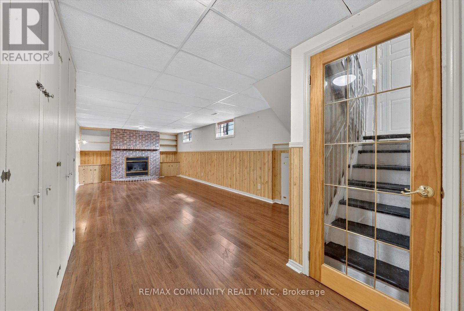 25 TANNER DRIVE - 28