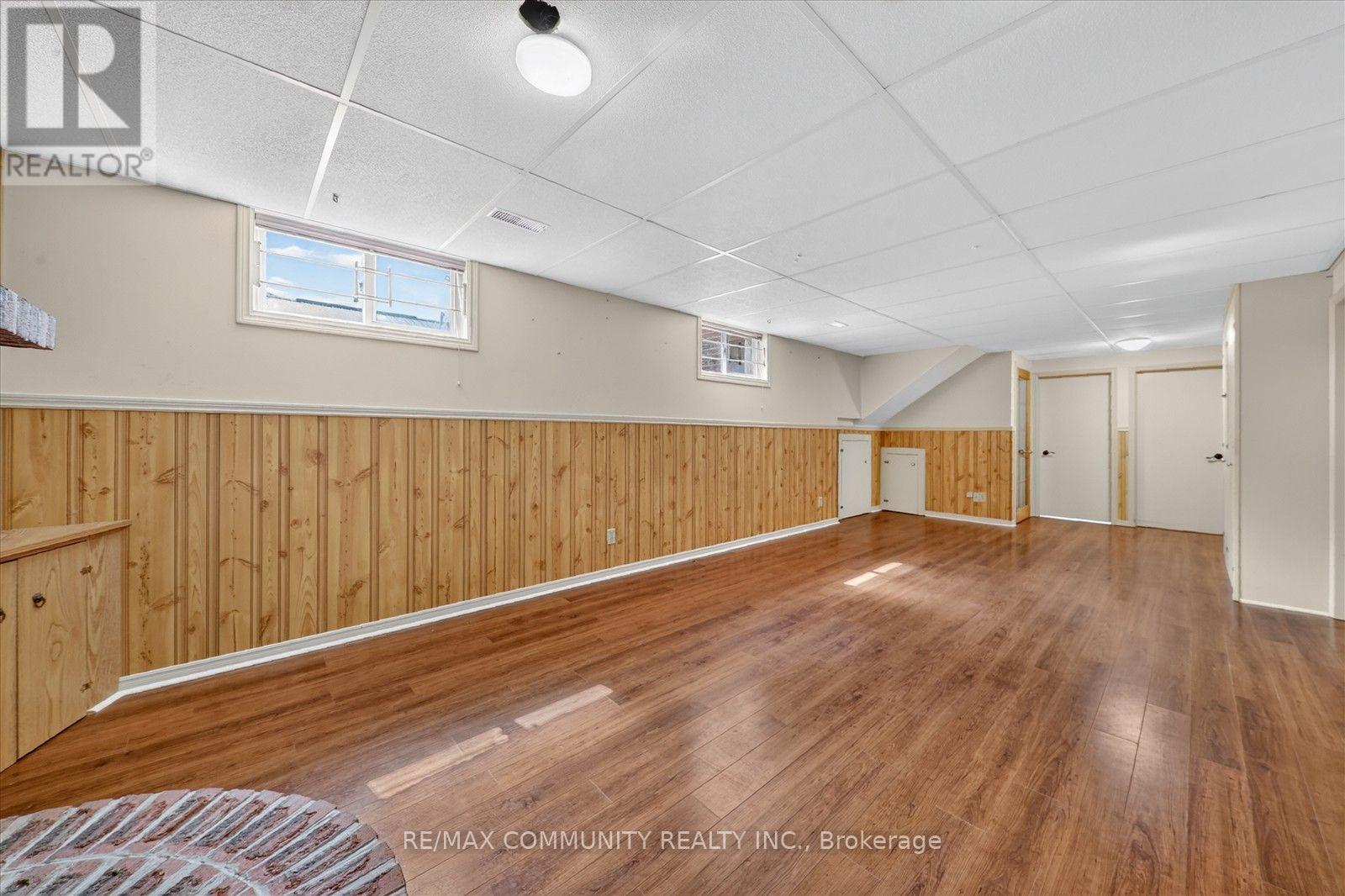 25 TANNER DRIVE - 31