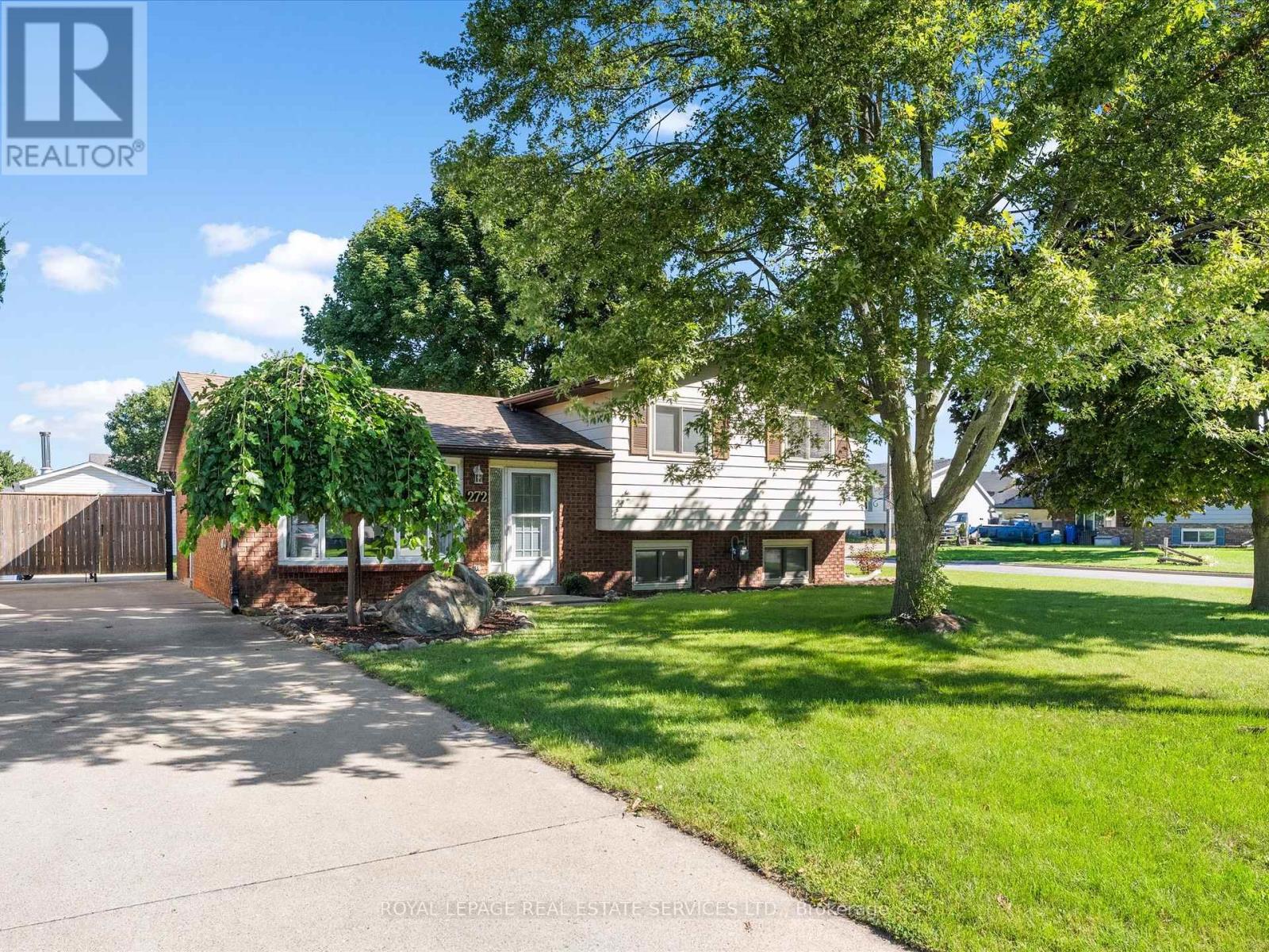 272 TAYLOR ROAD - 2
