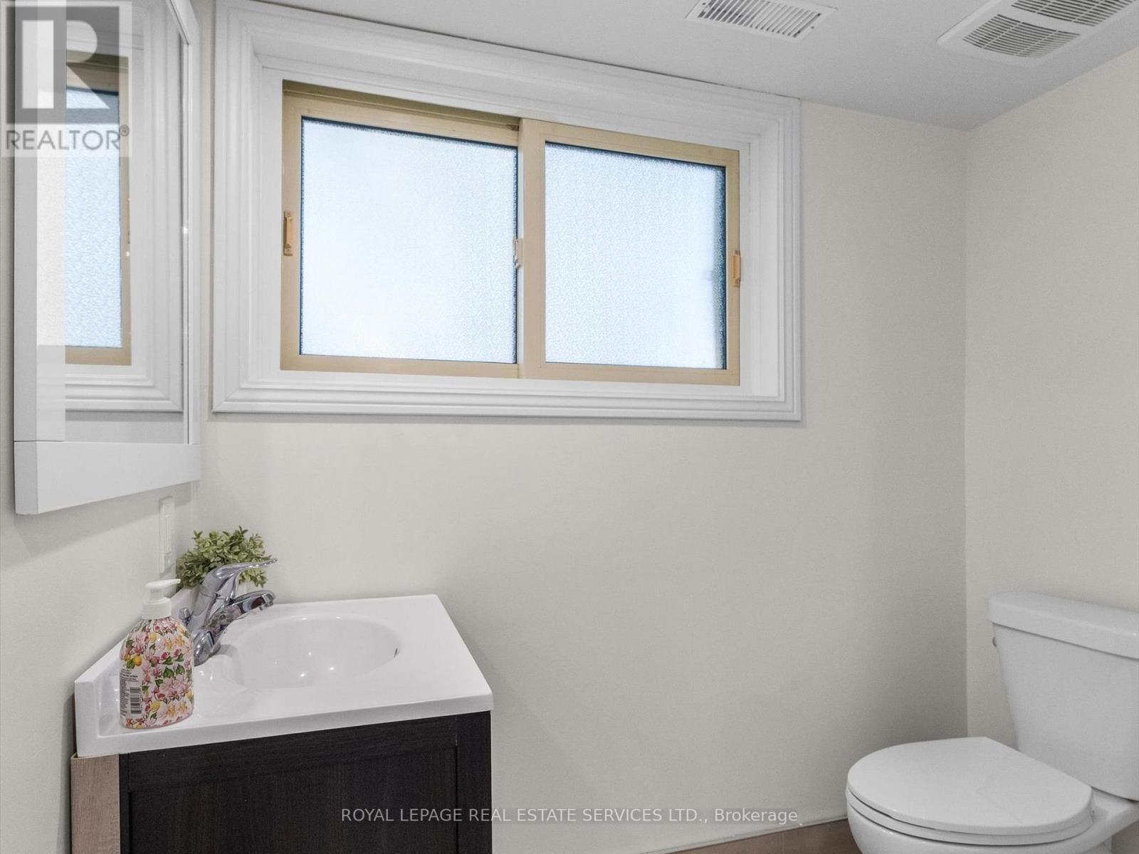272 TAYLOR ROAD - Image 20