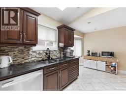 2085 Edgemore, Lasalle, ON N9H2J9 Photo 14