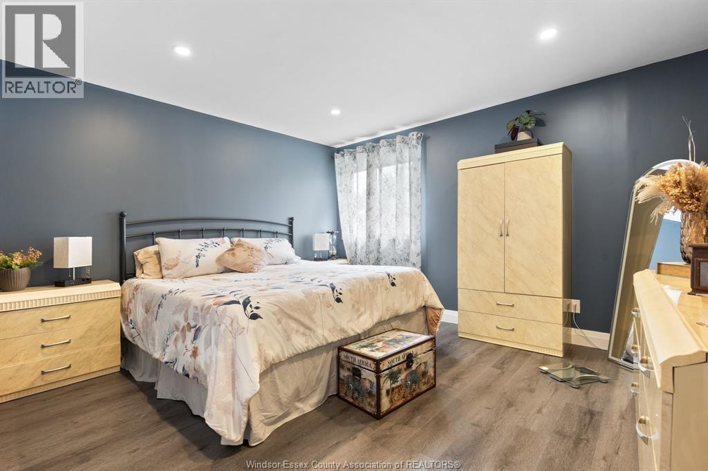 2085 EDGEMORE - 17