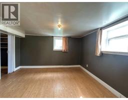 Laundry room - 5010 44 Avenue, Ponoka, AB T4J1J6 Photo 10