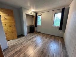 82075 44 Highway, Rennie, MB R0E1R0 Photo 19