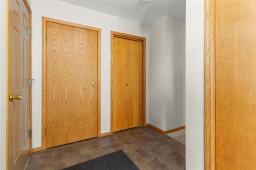 256 Southwood Street, Grunthal, MB R0A0R0 Photo 16