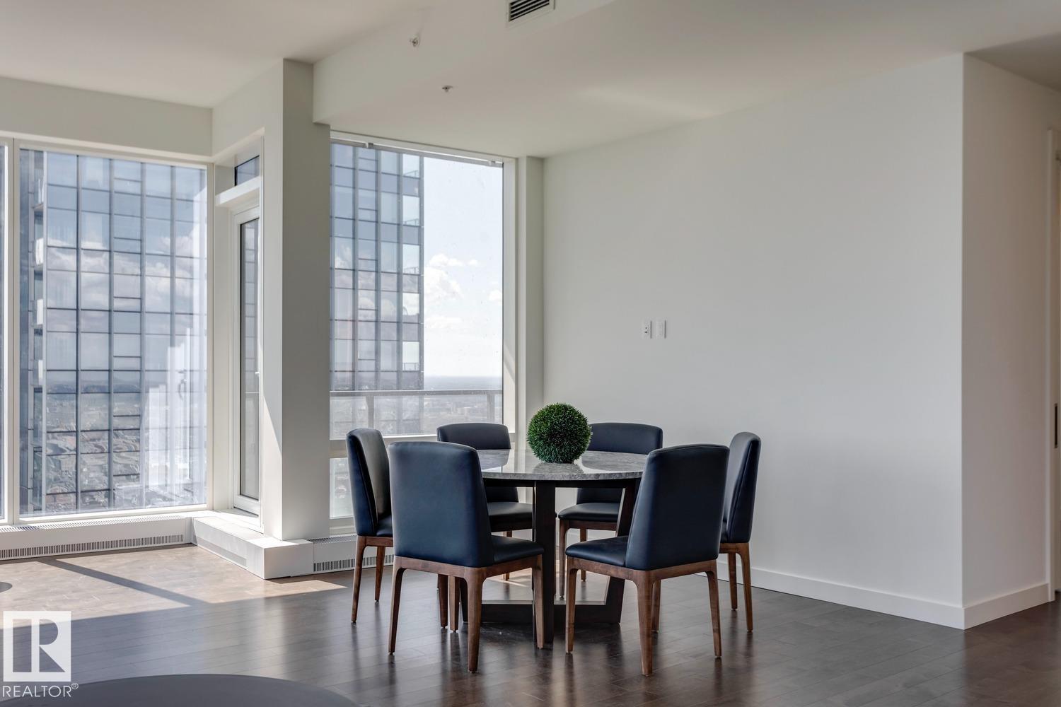 #4404 10360 102 ST NW - 18