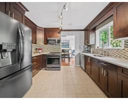 19893 38a Avenue, Langley, BC V3A2V1 Photo 11