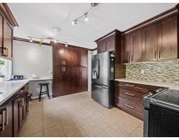19893 38a Avenue, Langley, BC V3A2V1 Photo 12