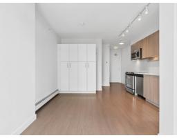 1413 13308 Central Avenue, Surrey, BC V3T0M4 Photo 7