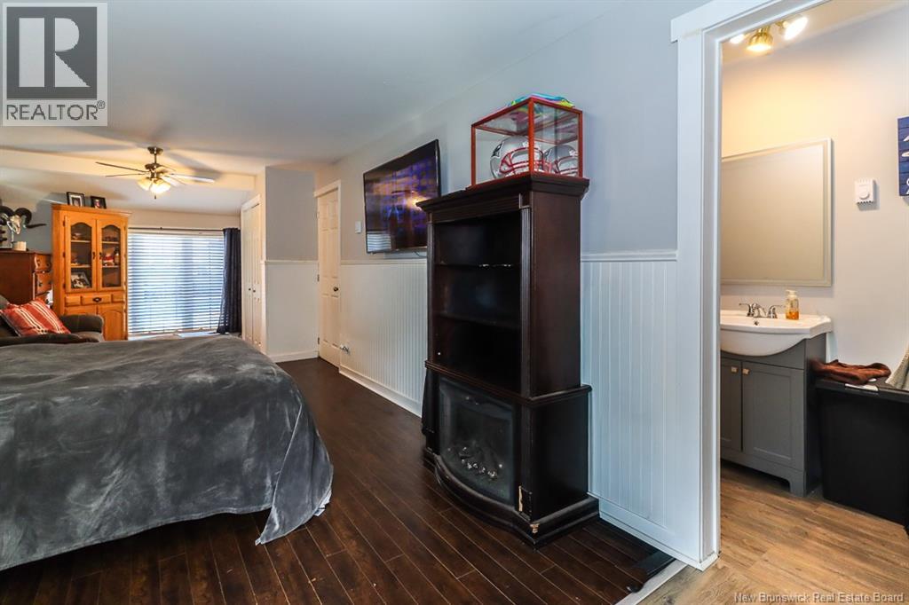 12 Reed Street - 23