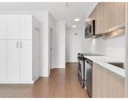1413 13308 Central Avenue, Surrey, BC V3T0M4 Photo 9