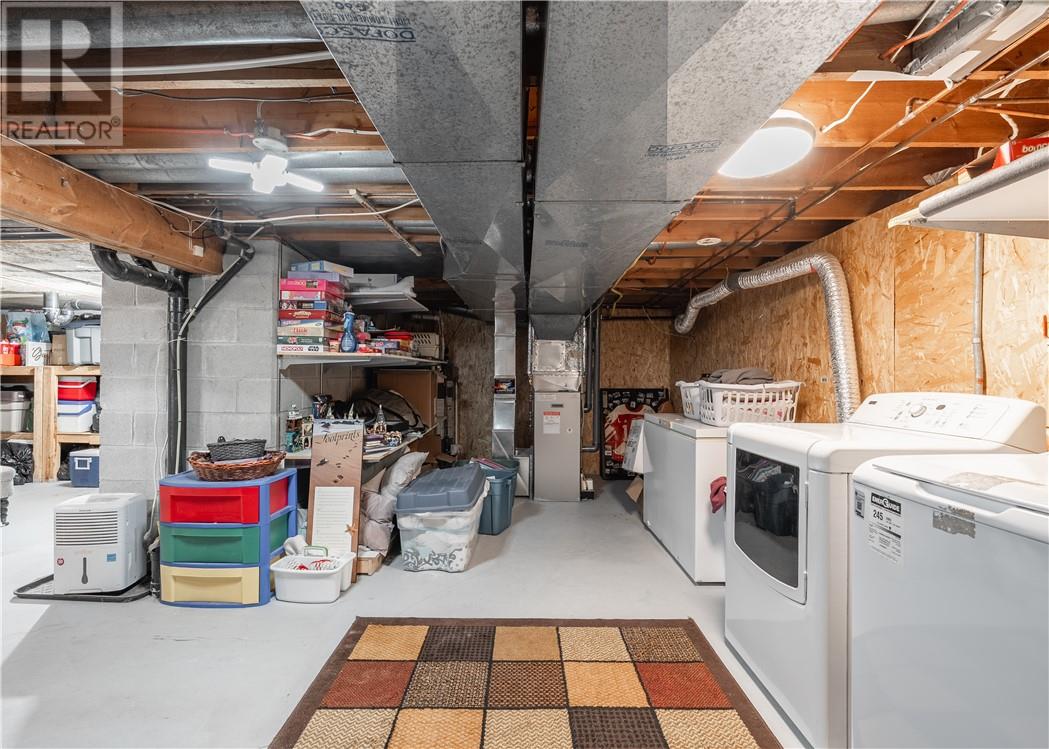 794 Auger Avenue - Image 28