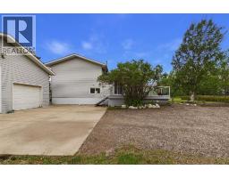 394146 96 Street E, Rural Foothills County, AB T1S1B4 Photo 32