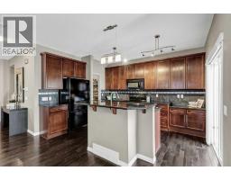 Primary Bedroom - 62 Panamount Plaza Nw, Calgary, AB T3K0J8 Photo 7