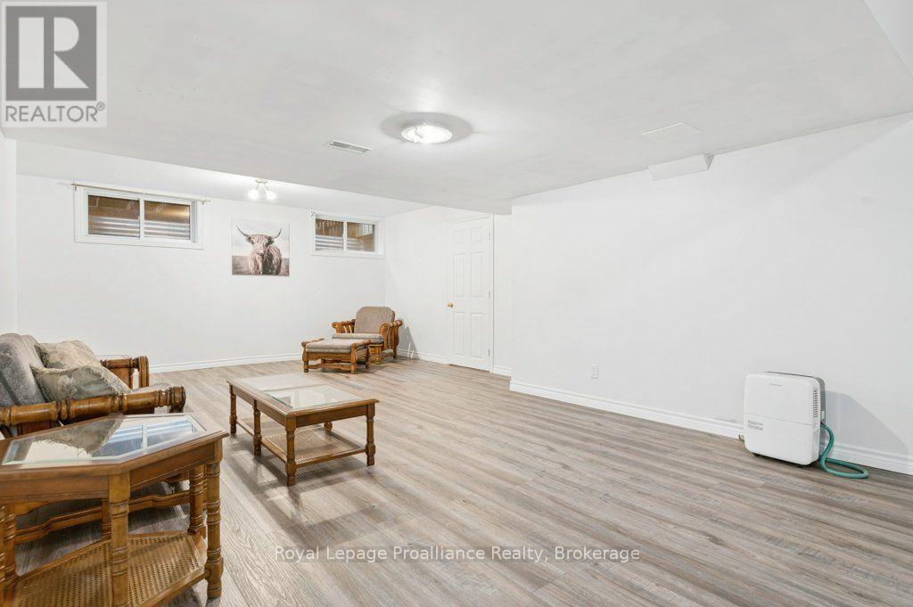 36 HEARTWOOD DRIVE - Image 28