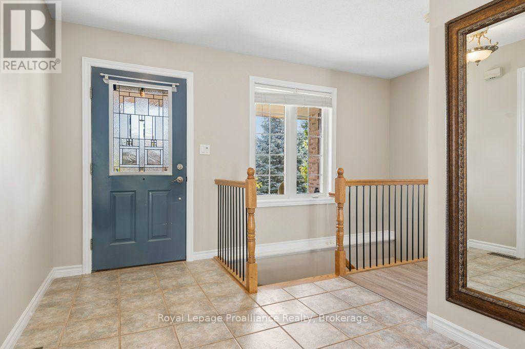 36 HEARTWOOD DRIVE, Belleville (Belleville Ward) — photo 6
