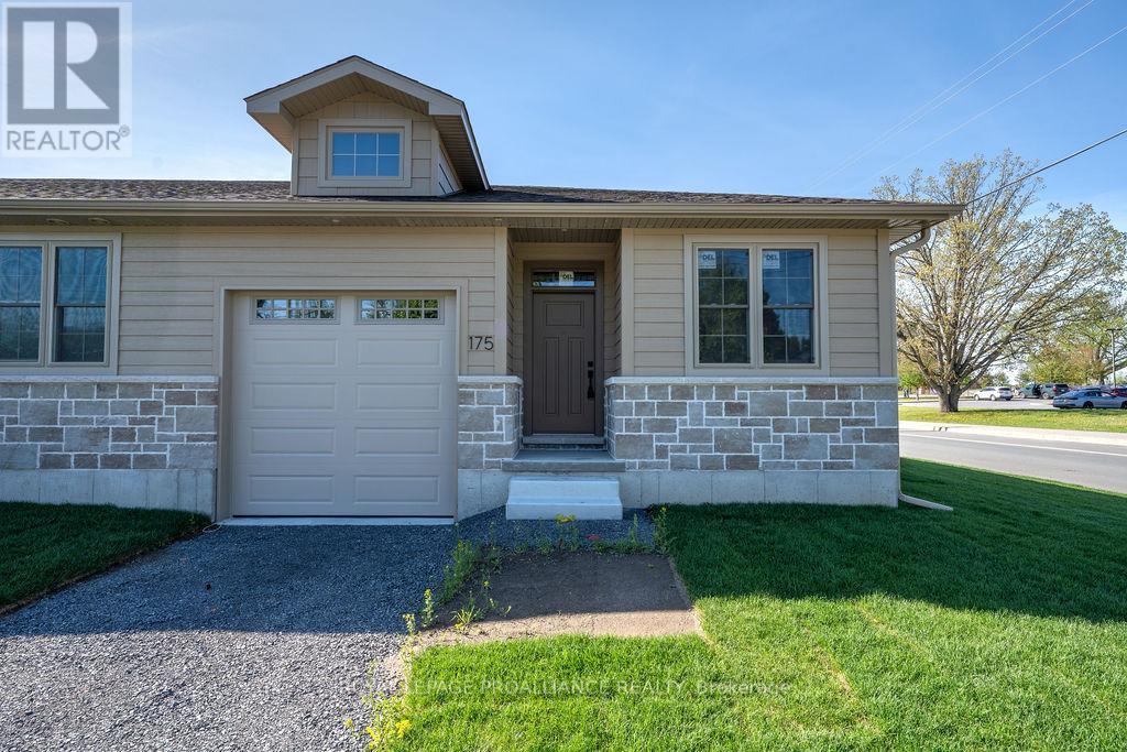 175 POMEROY AVENUE, Tweed (Tweed (Village)) — photo 6