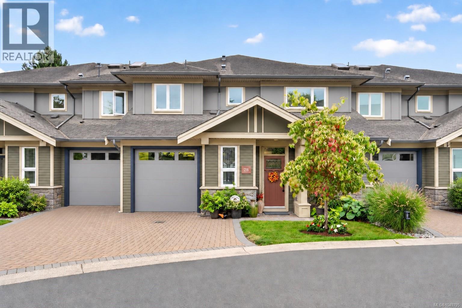 #2B 7250 West Saanich Rd - 2