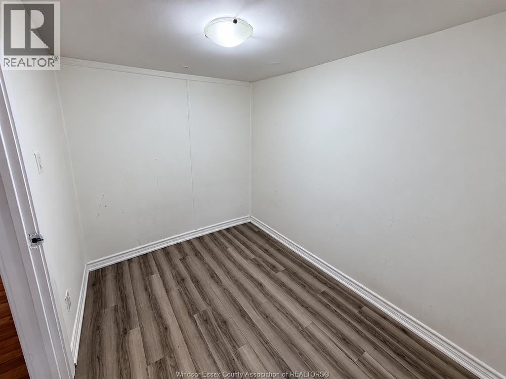 3553 KING STREET - 11